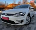Белый Фольксваген e-Golf, объемом двигателя 0 л и пробегом 47 тыс. км за 15500 $, фото 4 на Automoto.ua