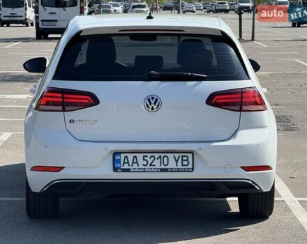 Білий Фольксваген e-Golf, об'ємом двигуна 0 л та пробігом 104 тис. км за 13700 $, фото 4 на Automoto.ua