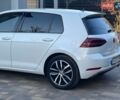 Белый Фольксваген e-Golf, объемом двигателя 0 л и пробегом 92 тыс. км за 16900 $, фото 7 на Automoto.ua