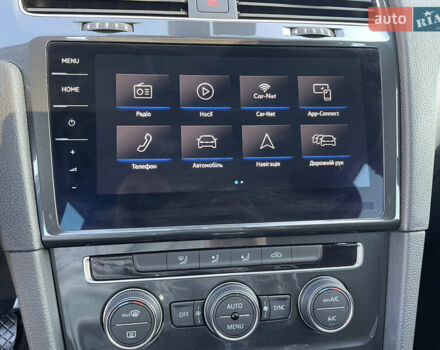 Білий Фольксваген e-Golf, об'ємом двигуна 0 л та пробігом 35 тис. км за 15600 $, фото 35 на Automoto.ua