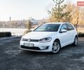 Белый Фольксваген e-Golf, объемом двигателя 0 л и пробегом 78 тыс. км за 15300 $, фото 1 на Automoto.ua