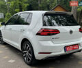 Белый Фольксваген e-Golf, объемом двигателя 0 л и пробегом 145 тыс. км за 14590 $, фото 20 на Automoto.ua