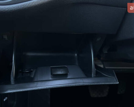 Белый Фольксваген e-Golf, объемом двигателя 0 л и пробегом 84 тыс. км за 13250 $, фото 98 на Automoto.ua