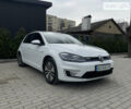 Белый Фольксваген e-Golf, объемом двигателя 0 л и пробегом 227 тыс. км за 13700 $, фото 1 на Automoto.ua