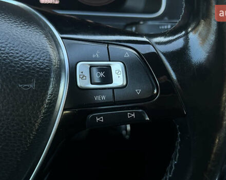 Белый Фольксваген e-Golf, объемом двигателя 0 л и пробегом 84 тыс. км за 13250 $, фото 101 на Automoto.ua