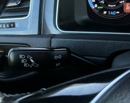 Белый Фольксваген e-Golf, объемом двигателя 0 л и пробегом 84 тыс. км за 13250 $, фото 103 на Automoto.ua