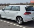 Белый Фольксваген e-Golf, объемом двигателя 0 л и пробегом 96 тыс. км за 14441 $, фото 22 на Automoto.ua