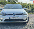 Белый Фольксваген e-Golf, объемом двигателя 0 л и пробегом 73 тыс. км за 17900 $, фото 23 на Automoto.ua