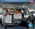 Белый Фольксваген e-Golf, объемом двигателя 0 л и пробегом 25 тыс. км за 14500 $, фото 16 на Automoto.ua