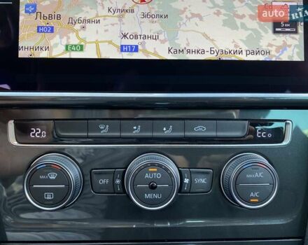 Белый Фольксваген e-Golf, объемом двигателя 0 л и пробегом 36 тыс. км за 14900 $, фото 23 на Automoto.ua