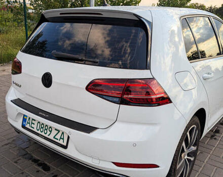 Білий Фольксваген e-Golf, об'ємом двигуна 0 л та пробігом 80 тис. км за 16900 $, фото 46 на Automoto.ua