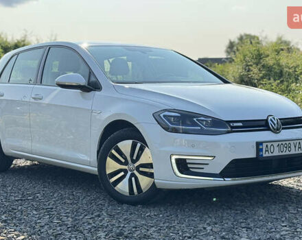 Белый Фольксваген e-Golf, объемом двигателя 0 л и пробегом 73 тыс. км за 17900 $, фото 21 на Automoto.ua
