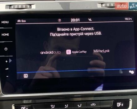 Белый Фольксваген e-Golf, объемом двигателя 0 л и пробегом 32 тыс. км за 14400 $, фото 30 на Automoto.ua