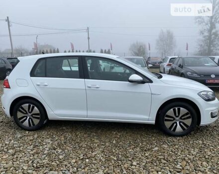 Білий Фольксваген e-Golf, об'ємом двигуна 0 л та пробігом 14 тис. км за 16500 $, фото 11 на Automoto.ua