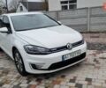 Белый Фольксваген e-Golf, объемом двигателя 0 л и пробегом 63 тыс. км за 13200 $, фото 1 на Automoto.ua
