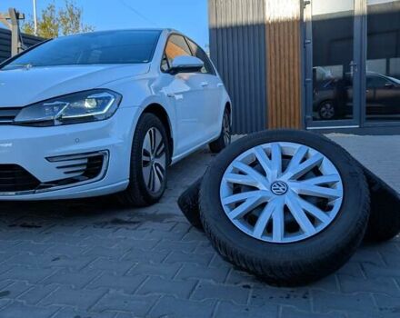 Білий Фольксваген e-Golf, об'ємом двигуна 0 л та пробігом 28 тис. км за 14900 $, фото 1 на Automoto.ua