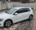 Белый Фольксваген e-Golf, объемом двигателя 0 л и пробегом 63 тыс. км за 13200 $, фото 8 на Automoto.ua