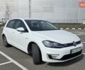 Білий Фольксваген e-Golf, об'ємом двигуна 0 л та пробігом 96 тис. км за 14400 $, фото 6 на Automoto.ua