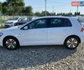 Белый Фольксваген e-Golf, объемом двигателя 0 л и пробегом 36 тыс. км за 14900 $, фото 4 на Automoto.ua