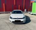 Белый Фольксваген e-Golf, объемом двигателя 0 л и пробегом 124 тыс. км за 13490 $, фото 1 на Automoto.ua