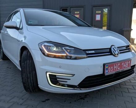 Білий Фольксваген e-Golf, об'ємом двигуна 0 л та пробігом 28 тис. км за 14900 $, фото 7 на Automoto.ua