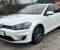 Белый Фольксваген e-Golf, объемом двигателя 0 л и пробегом 98 тыс. км за 16450 $, фото 1 на Automoto.ua