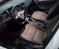 Белый Фольксваген e-Golf, объемом двигателя 0 л и пробегом 38 тыс. км за 14300 $, фото 9 на Automoto.ua