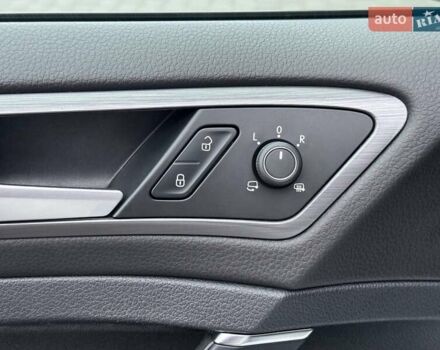 Білий Фольксваген e-Golf, об'ємом двигуна 0 л та пробігом 79 тис. км за 13900 $, фото 12 на Automoto.ua