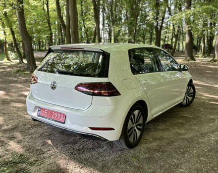 Белый Фольксваген e-Golf, объемом двигателя 0 л и пробегом 46 тыс. км за 15900 $, фото 12 на Automoto.ua