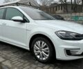 Белый Фольксваген e-Golf, объемом двигателя 0 л и пробегом 46 тыс. км за 15900 $, фото 5 на Automoto.ua