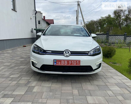 Білий Фольксваген e-Golf, об'ємом двигуна 0 л та пробігом 70 тис. км за 17500 $, фото 1 на Automoto.ua