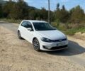 Белый Фольксваген e-Golf, объемом двигателя 0 л и пробегом 46 тыс. км за 14900 $, фото 1 на Automoto.ua