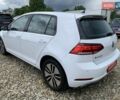 Белый Фольксваген e-Golf, объемом двигателя 0 л и пробегом 32 тыс. км за 14400 $, фото 4 на Automoto.ua