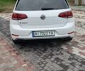 Белый Фольксваген e-Golf, объемом двигателя 0 л и пробегом 63 тыс. км за 13200 $, фото 5 на Automoto.ua