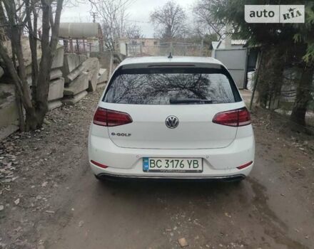 Білий Фольксваген e-Golf, об'ємом двигуна 0 л та пробігом 46 тис. км за 17700 $, фото 4 на Automoto.ua