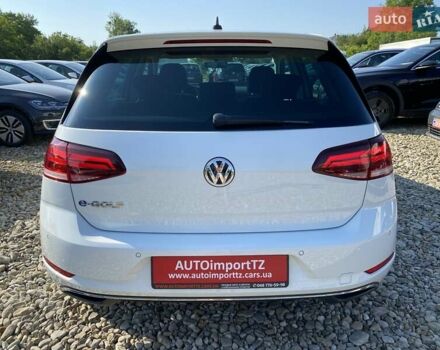 Белый Фольксваген e-Golf, объемом двигателя 0 л и пробегом 36 тыс. км за 14900 $, фото 6 на Automoto.ua