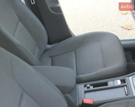 Белый Фольксваген e-Golf, объемом двигателя 0 л и пробегом 69 тыс. км за 13999 $, фото 30 на Automoto.ua