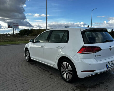 Белый Фольксваген e-Golf, объемом двигателя 0 л и пробегом 113 тыс. км за 13700 $, фото 3 на Automoto.ua