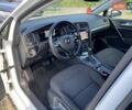 Белый Фольксваген e-Golf, объемом двигателя 0 л и пробегом 36 тыс. км за 14900 $, фото 13 на Automoto.ua