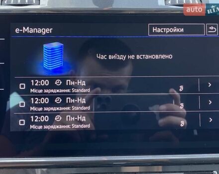 Белый Фольксваген e-Golf, объемом двигателя 0 л и пробегом 36 тыс. км за 14900 $, фото 38 на Automoto.ua