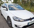 Белый Фольксваген e-Golf, объемом двигателя 0 л и пробегом 80 тыс. км за 16900 $, фото 1 на Automoto.ua