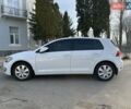 Белый Фольксваген e-Golf, объемом двигателя 0 л и пробегом 70 тыс. км за 13900 $, фото 2 на Automoto.ua