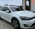 Белый Фольксваген e-Golf, объемом двигателя 0 л и пробегом 70 тыс. км за 13700 $, фото 8 на Automoto.ua