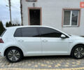Белый Фольксваген e-Golf, объемом двигателя 0 л и пробегом 70 тыс. км за 13700 $, фото 7 на Automoto.ua