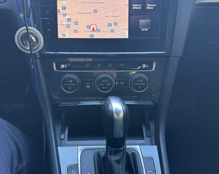 Белый Фольксваген e-Golf, объемом двигателя 0 л и пробегом 47 тыс. км за 15900 $, фото 11 на Automoto.ua