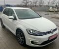 Белый Фольксваген e-Golf, объемом двигателя 0 л и пробегом 130 тыс. км за 13500 $, фото 1 на Automoto.ua