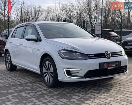 Белый Фольксваген e-Golf, объемом двигателя 0 л и пробегом 73 тыс. км за 13955 $, фото 8 на Automoto.ua