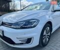 Белый Фольксваген e-Golf, объемом двигателя 0 л и пробегом 63 тыс. км за 13499 $, фото 60 на Automoto.ua