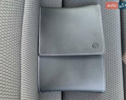 Белый Фольксваген e-Golf, объемом двигателя 0 л и пробегом 32 тыс. км за 14400 $, фото 65 на Automoto.ua