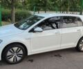 Белый Фольксваген e-Golf, объемом двигателя 0 л и пробегом 131 тыс. км за 14400 $, фото 2 на Automoto.ua